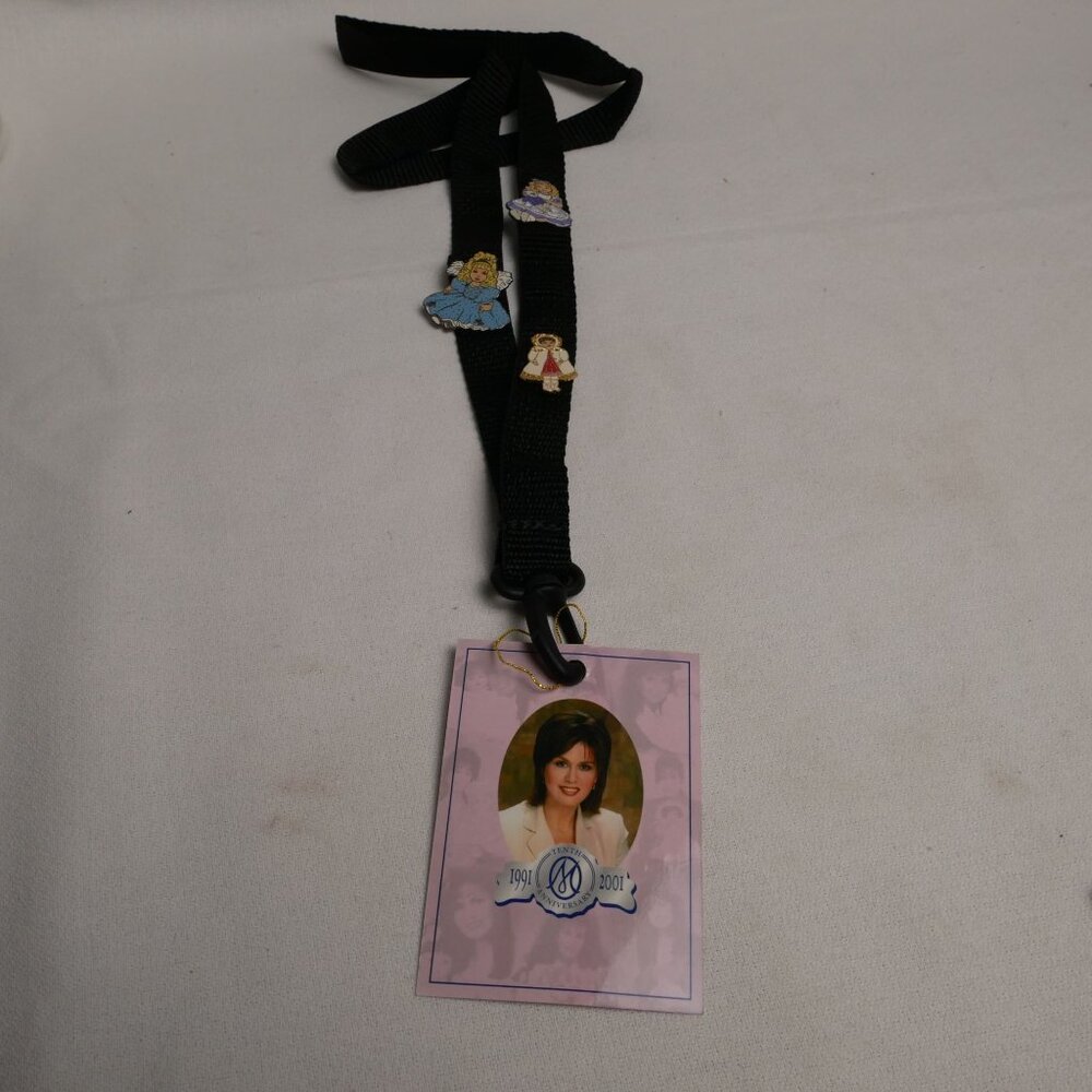 Marie Osmond 10th Anniversary 91-01 Commemorative Lanyard With 3 Cute Doll Pins